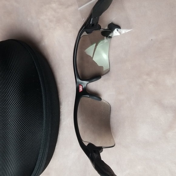 Oakley men sunglasses - Picture 11 of 15